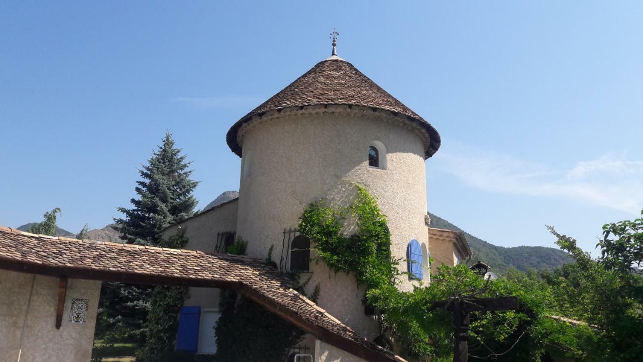 Chambre D'Hotes La Citadelle Lardier-et-Valenca Екстер'єр фото